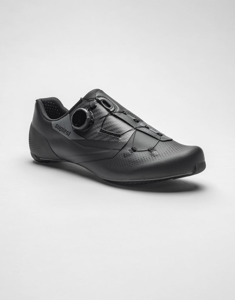 Buty szosowe SUPLEST EDGE+ 2.0 PERFORMANCE – BOA Li2 – carbon comp. – Black akbisport.pl - Sklep i Serwis rowerowy Gdańsk Osowa Trójmiasto Akcesoria i Naprawy Buty szosowe SUPLEST EDGE+ 2.0 PERFORMANCE – BOA Li2 – carbon comp. – Black akbisport.pl - Sklep i Serwis rowerowy Gdańsk Osowa Trójmiasto Akcesoria i Naprawy