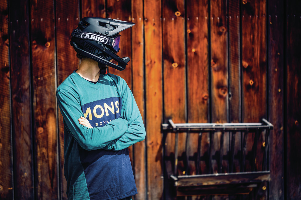 Kask rowerowy ABUS AirDrop MIPS akbisport.pl - Sklep i Serwis rowerowy Gdańsk Osowa Trójmiasto Akcesoria i Naprawy 6 Kask rowerowy ABUS AirDrop MIPS akbisport.pl - Sklep i Serwis rowerowy Gdańsk Osowa Trójmiasto Akcesoria i Naprawy 6