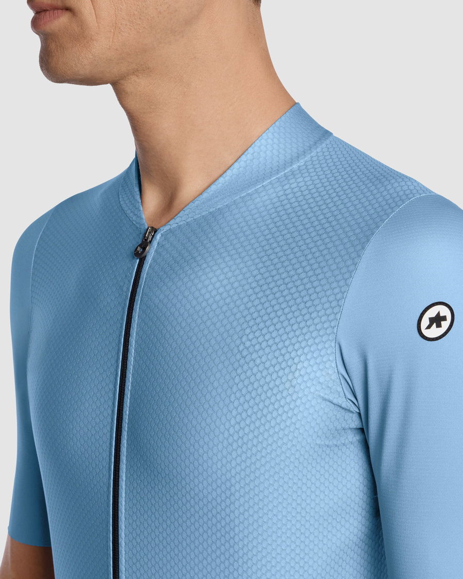 Koszulka kolarska Assos MILLE GT Jersey S11 Thunder Blue akbisport.pl - Sklep i Serwis rowerowy Gdańsk Osowa Trójmiasto Akcesoria i Naprawy 8 Koszulka kolarska Assos MILLE GT Jersey S11 Thunder Blue akbisport.pl - Sklep i Serwis rowerowy Gdańsk Osowa Trójmiasto Akcesoria i Naprawy 8