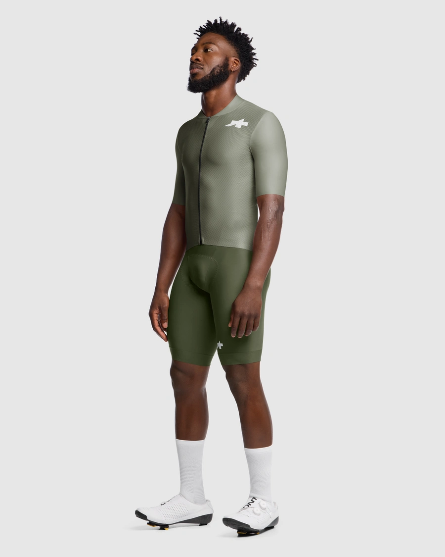 Koszulka kolarska Assos MILLE GT Jersey S11 EVO Edge Green akbisport.pl - Sklep i Serwis rowerowy Gdańsk Osowa Trójmiasto Akcesoria i Naprawy 3 Koszulka kolarska Assos MILLE GT Jersey S11 EVO Edge Green akbisport.pl - Sklep i Serwis rowerowy Gdańsk Osowa Trójmiasto Akcesoria i Naprawy 3