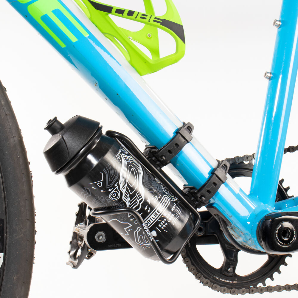 Uchwyt ORTLIEB O-STRAP BOTTLE CAGE MOUNT akbisport.pl - Sklep i Serwis rowerowy Gdańsk Osowa Trójmiasto Akcesoria i Naprawy 2 Uchwyt ORTLIEB O-STRAP BOTTLE CAGE MOUNT akbisport.pl - Sklep i Serwis rowerowy Gdańsk Osowa Trójmiasto Akcesoria i Naprawy 2