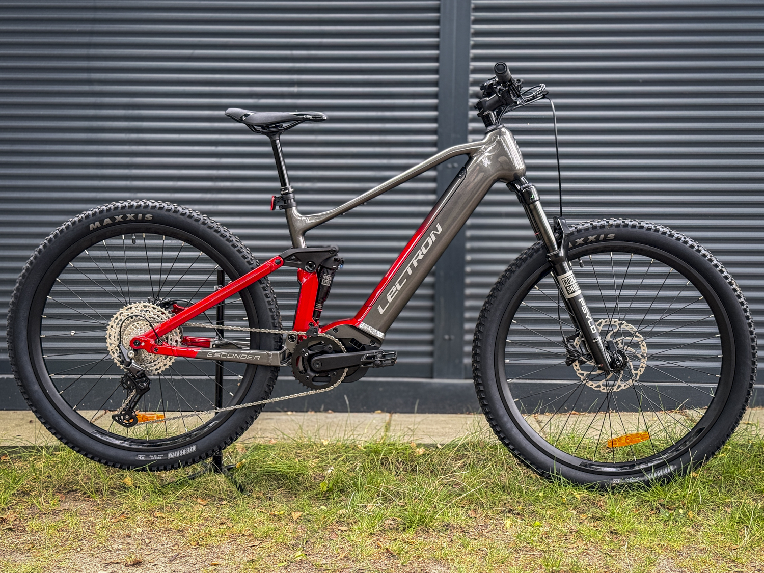 LECTRON Esconder FSX Pro full akbisport.pl - Sklep i Serwis rowerowy Gdańsk Osowa Trójmiasto Akcesoria i Naprawy 2 LECTRON Esconder FSX Pro full akbisport.pl - Sklep i Serwis rowerowy Gdańsk Osowa Trójmiasto Akcesoria i Naprawy 2